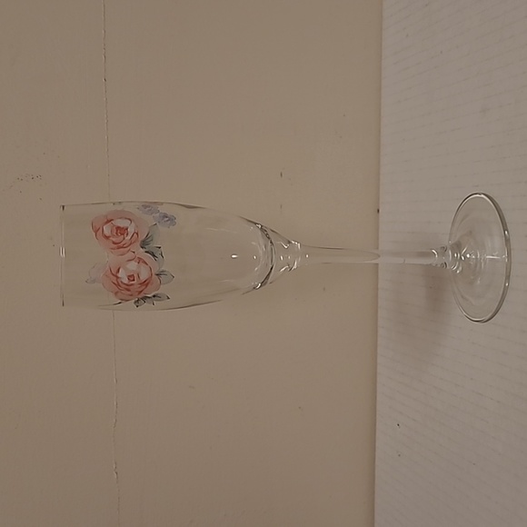 Set of 4 Handpainted Floral Crystal Wine Glasses - Picture 11 of 16